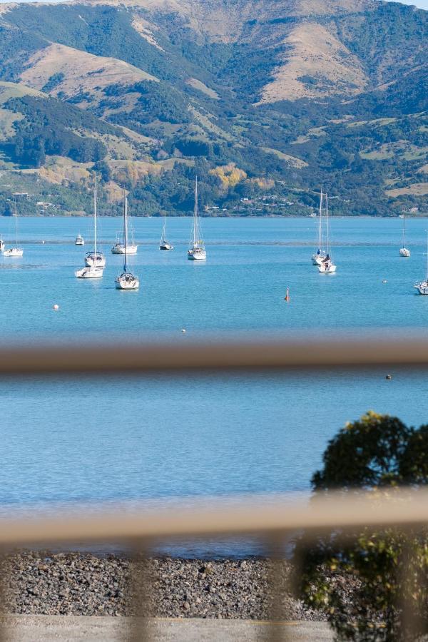 Bruce Waterfront Apartments Akaroa Buitenkant foto