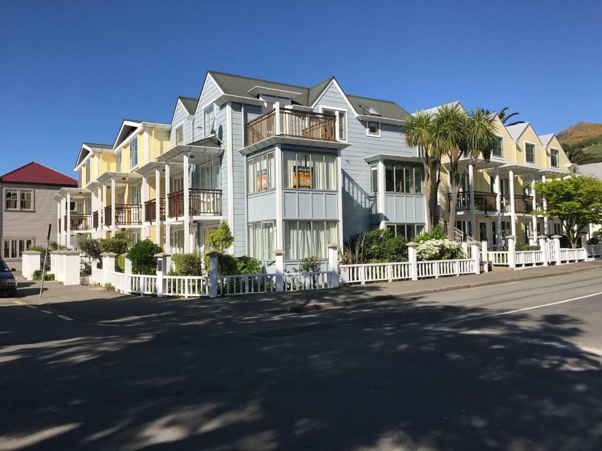 Bruce Waterfront Apartments Akaroa Buitenkant foto